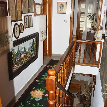 Katoikia Me Ta Pitharia Prinos (Thasos)