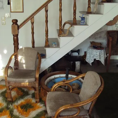 Ferienhaus Katoikia Me Ta Pitharia