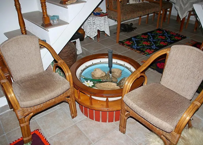 بيت للعطل Katoikia Me Ta Pitharia *