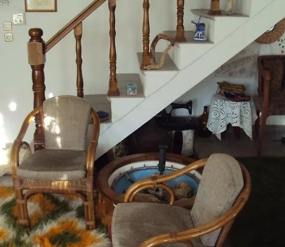 بيت للعطل Katoikia Me Ta Pitharia